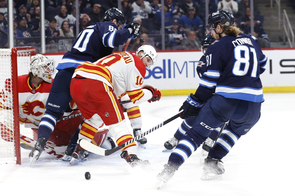 Jets Can't Score Again, Now Tied for Last Playoff Spot After 3-1 Loss to Flames